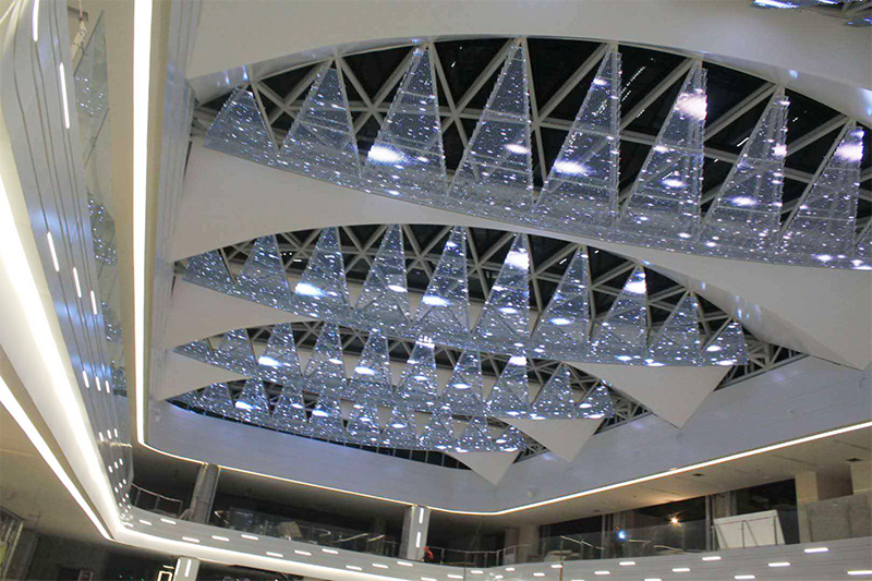 九江欢乐城通明异形天幕项目